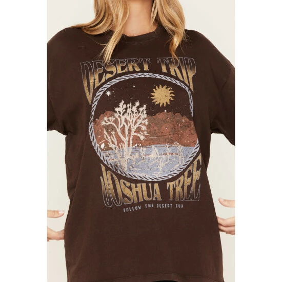 Hot Sale 🤩 Cleo + Wolf 👩 Women's Desert Trip Oversized Graphic Tee Chocolate 🌟 3 Hot Sale 🤩 Cleo + Wolf 👩 Women's Desert Trip Oversized Graphic Tee Chocolate 🌟 - Image 3