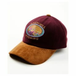 New 🤩 Cleo + Wolf 👩 Women's Burgundy Wyoming Felt Ball Cap 😀