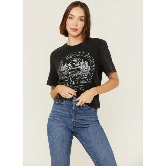 Best reviews of ✨ Cleo + Wolf 👩 Women's Great Smoky Mountains Graphic Boxy Crop Tee Black 🎁 1 Best reviews of ✨ Cleo + Wolf 👩 Women's Great Smoky Mountains Graphic Boxy Crop Tee Black 🎁