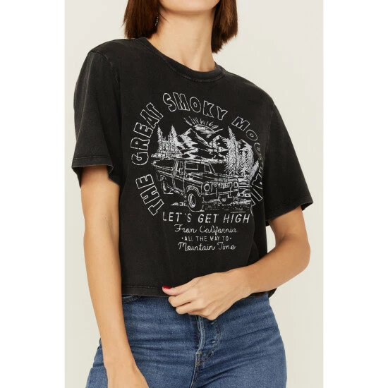 Best reviews of ✨ Cleo + Wolf 👩 Women's Great Smoky Mountains Graphic Boxy Crop Tee Black 🎁 2 Best reviews of ✨ Cleo + Wolf 👩 Women's Great Smoky Mountains Graphic Boxy Crop Tee Black 🎁 - Image 2