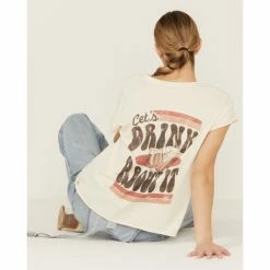 Best Sale ⌛ Cleo + Wolf 👩 Women's Let's Drink About It Graphic Tee Taupe 👏 -Cleo & Wolf SHOP unnamed file 314