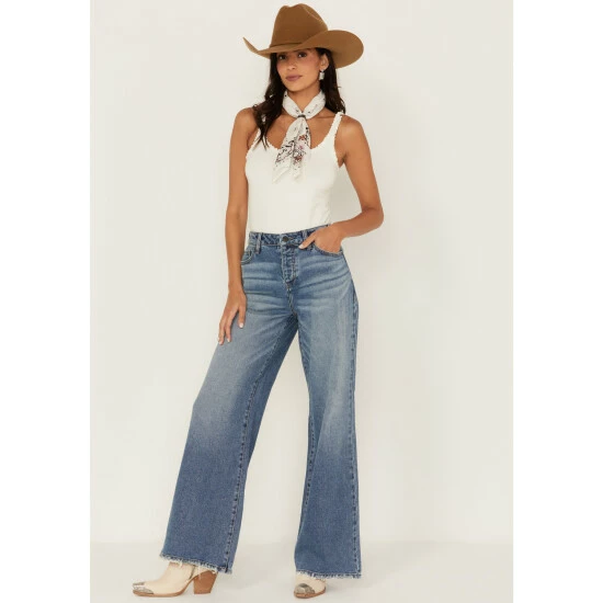 Deals 🤩 Cleo + Wolf 👩 Women's Medium Wash High Rise Loose Distressed 👖 Jeans ⭐ 1 Deals 🤩 Cleo + Wolf 👩 Women's Medium Wash High Rise Loose Distressed 👖 Jeans ⭐