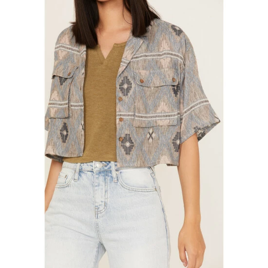 Brand new ⭐ Cleo + Wolf 👩 Women's Southwestern Print Relaxed Button-Front 👚 Shirt Blue 🎁 3 Brand new ⭐ Cleo + Wolf 👩 Women's Southwestern Print Relaxed Button-Front 👚 Shirt Blue 🎁 - Image 3