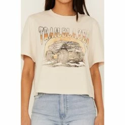 Brand new 🌟 Cleo + Wolf 👩 Women's Trail Blazer Truck Graphic Boxy Crop Tee Ivory ✨ -Cleo & Wolf SHOP unnamed file 477