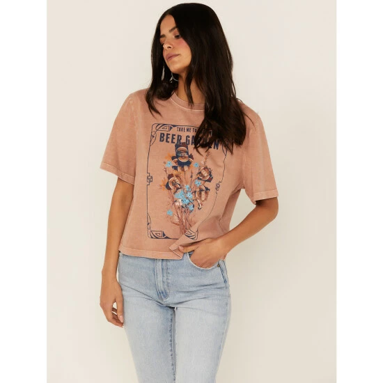 Best Sale 😉 Cleo + Wolf 👩 Women's Beer Garden Graphic Boxy Crop Tee Beige/khaki ✨ 1 Best Sale 😉 Cleo + Wolf 👩 Women's Beer Garden Graphic Boxy Crop Tee Beige/khaki ✨