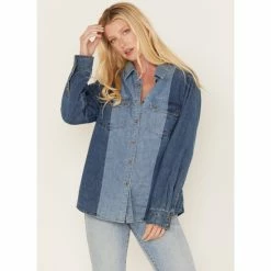 Promo ๐ Cleo + Wolf ๐ฉ Women's Montana Avenue Two Tone Long Sleeve Denim Snap ๐ Shirt Medium Wash ๐