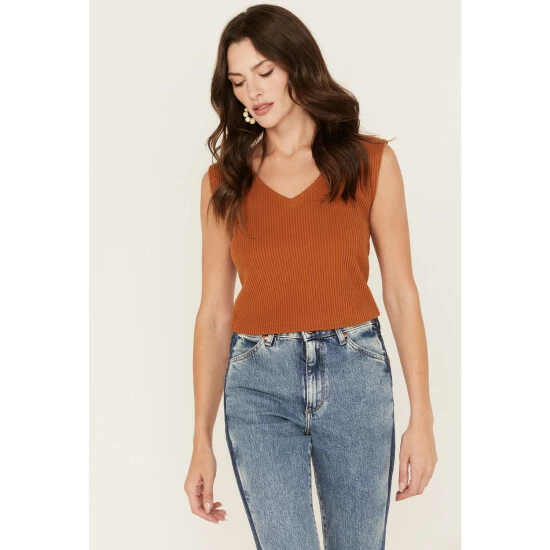 Best reviews of 🎉 Cleo + Wolf 👩 Women's Ribbed V-Neck Tank Brown 👏 2 Best reviews of 🎉 Cleo + Wolf 👩 Women's Ribbed V-Neck Tank Brown 👏 - Image 2