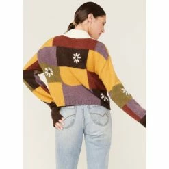 New ⭐ Cleo + Wolf 👩 Women's Patchwork Floral Knit Sweater Gold 🎁 -Cleo & Wolf SHOP unnamed file 615