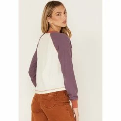 Cheap 😉 Cleo + Wolf 👩 Women's Explore Novelty Raglan 👚 Shirt Ivory 🌟 -Cleo & Wolf SHOP unnamed file 81